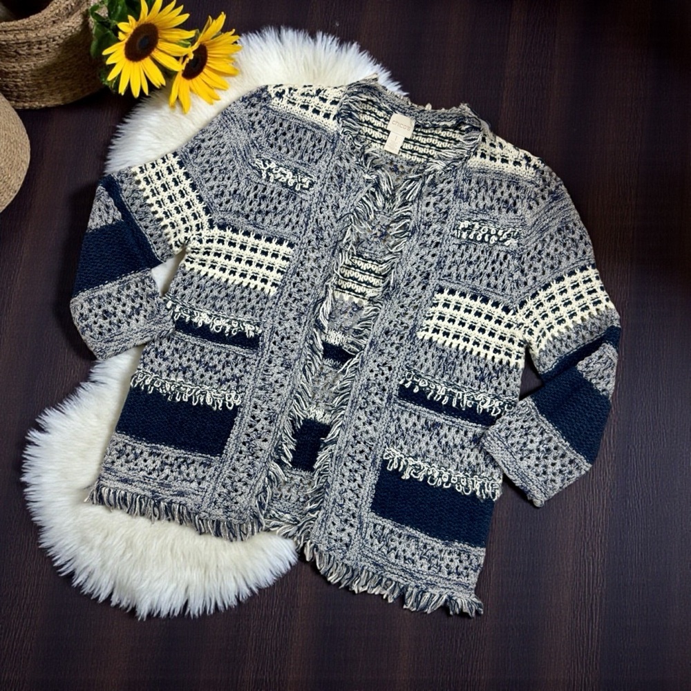 Chicos Blue White Textured Knit Fringe Boho Cottagecore Cardigan Small - Picture 13 of 13